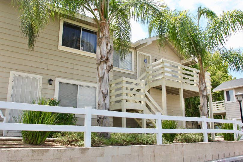 Front view of the apartment in the Lake country villas of Lake Elsinore in california