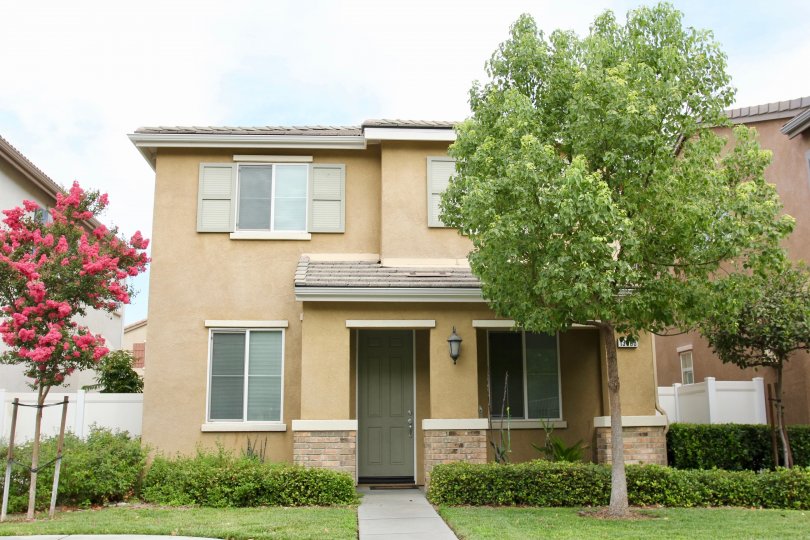 Parkside at Towngate moreno valley California rectangle shape building with long windows, doors and light in front