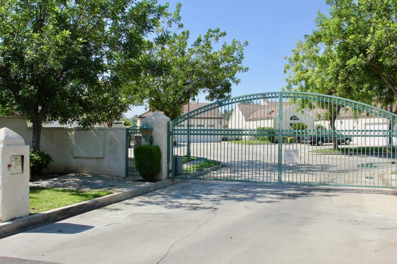 Victoria Fairways amazingly awesome gated community, Riverside, California