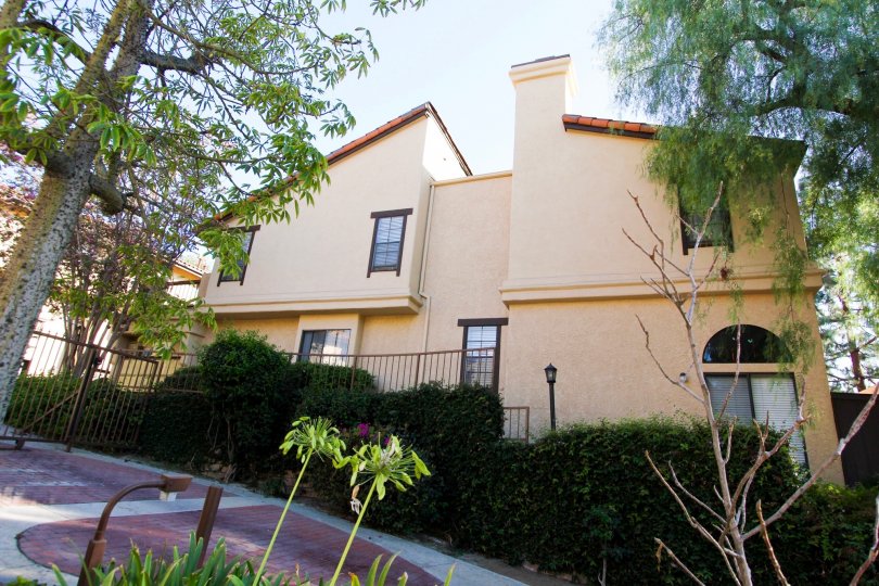 The Ramona Estates building