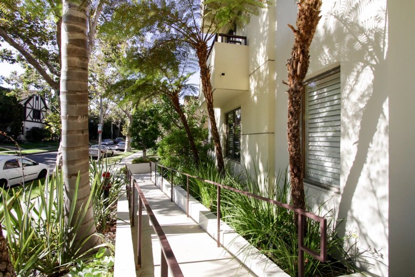 The walkway around Arches On Swall in Beverly Hills