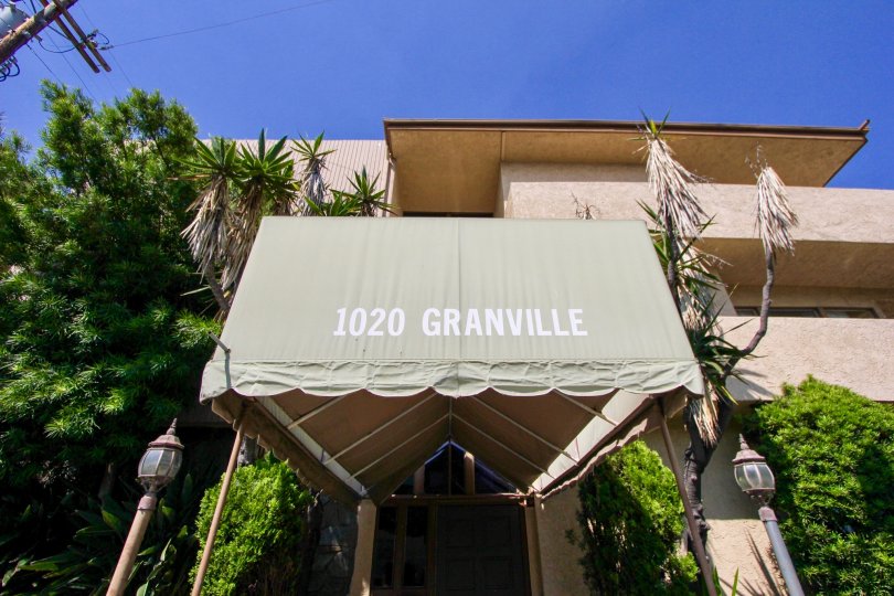 The covered entrance is idea for rainy days on Granville