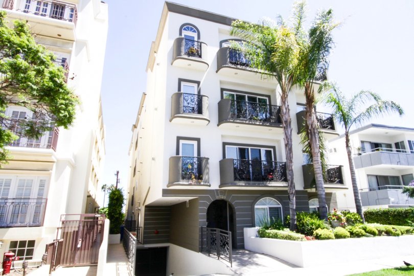 Condos at Bellagio Villas in Brentwood