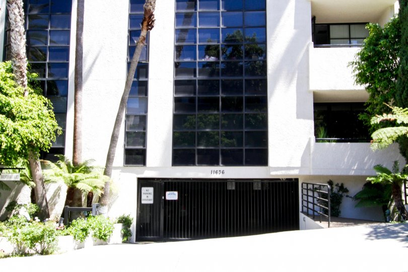 Brentanna Court offers gated parking