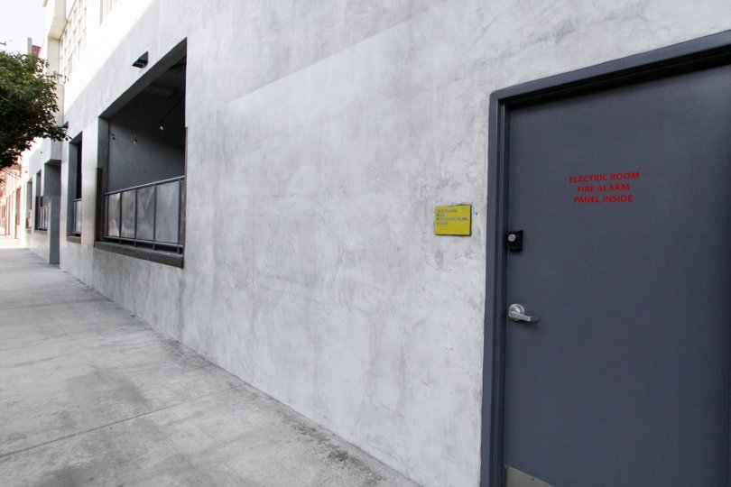 The side entrance into Molino Street Lofts