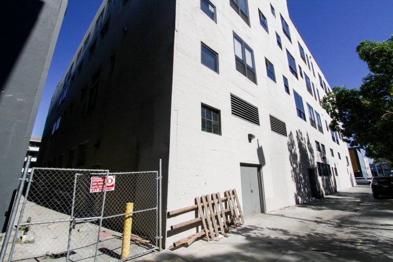 Alley behind Walker Building Lofts