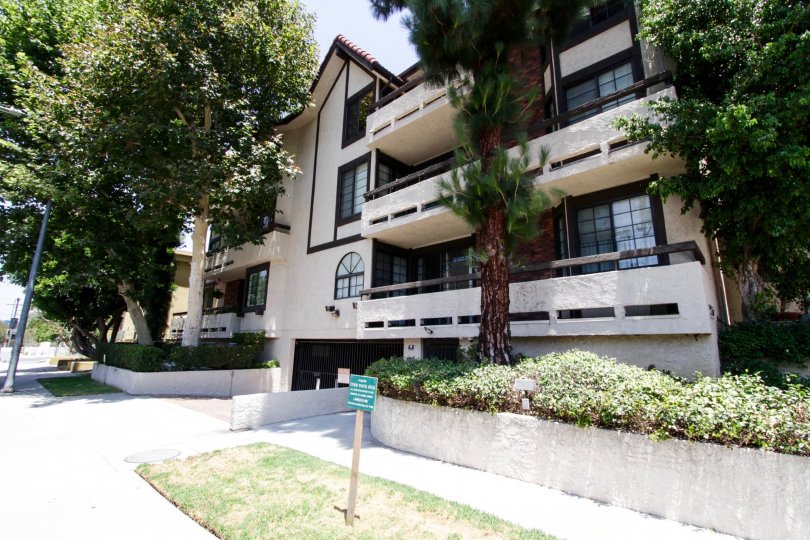 Carriage House balconies viewed from the road in Encino