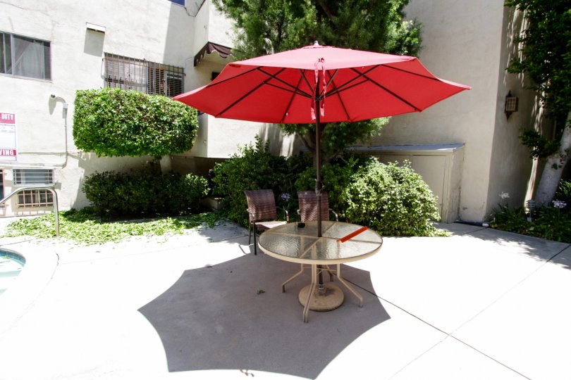 The patio furniture within the Encino Gardens common area