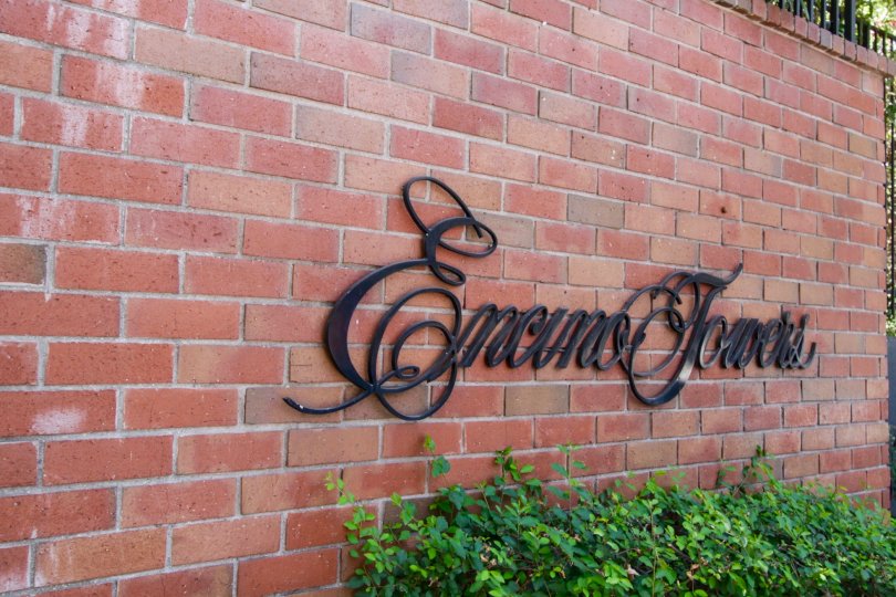 The lettering upon arriving into Encino Towers