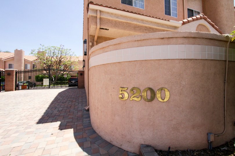 The numbered address prominently displayed at Four Oaks in Encino
