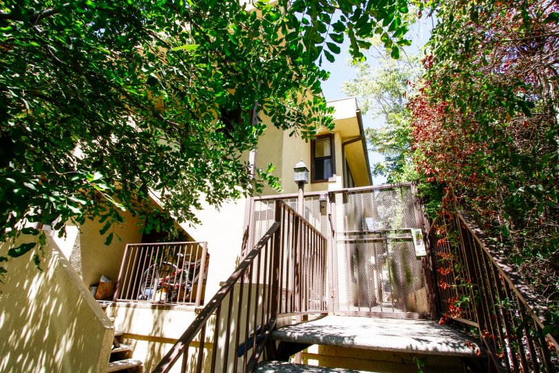 The landscaping around Burchett Condominiums in Glendale California