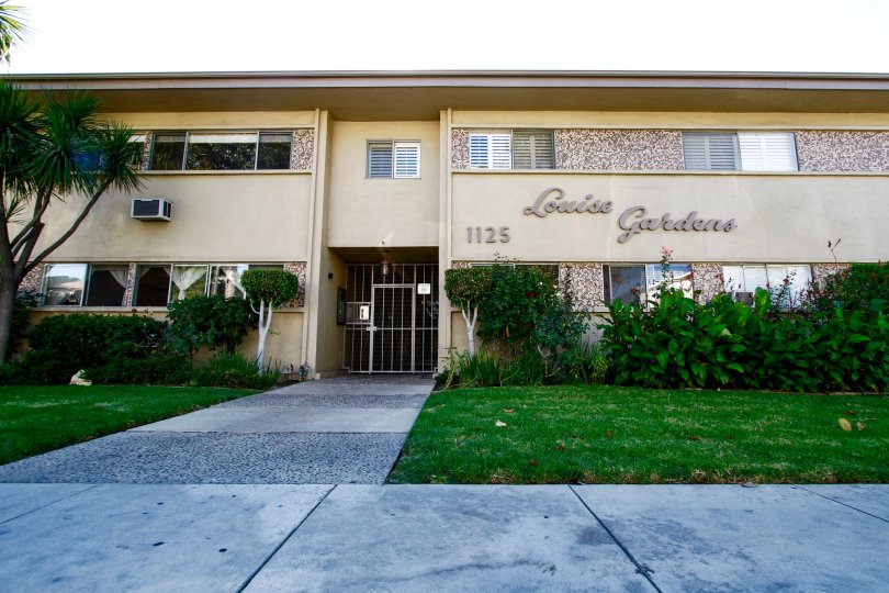 The Louise Gardens building in Glendale California