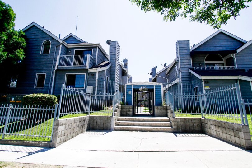 The entryway into Acacia Villas