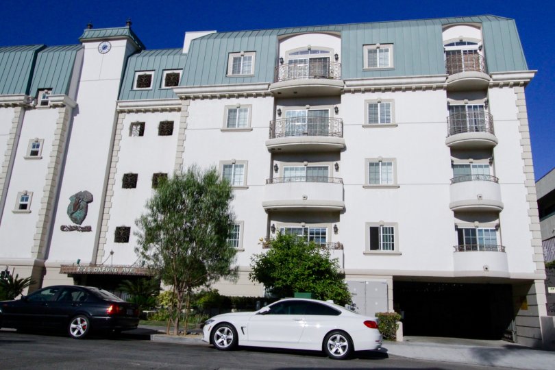 Oxford Square is a French Colonial condo building in Koreatown