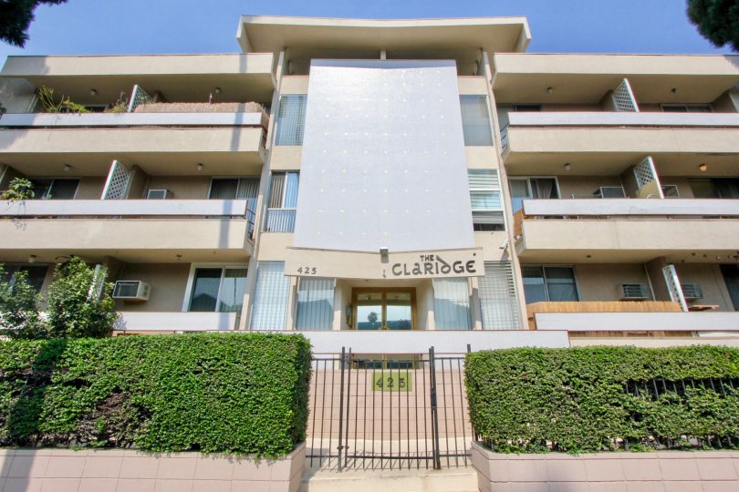 A front entrance image to a high rise living community in Koreatown, CA