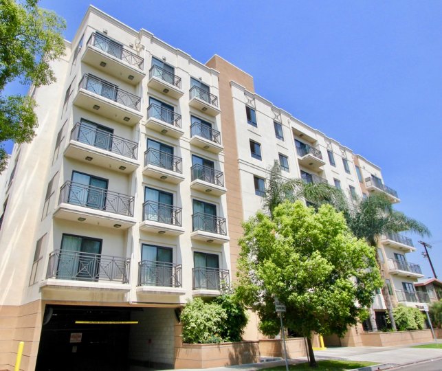 The commnity of The Gramercy in Koreatown California
