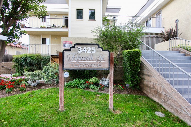 The welcoming sign into Fifteenth Street Terrace in Long Beach, California