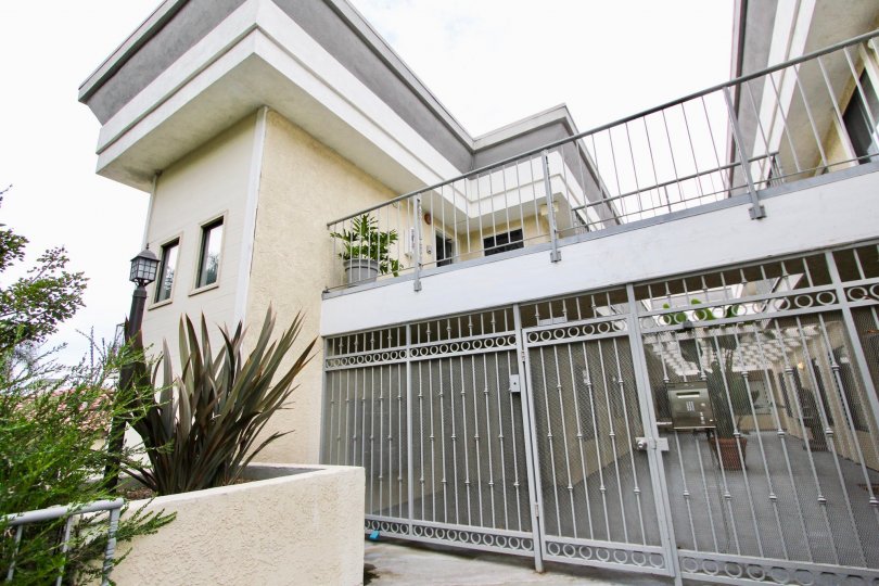 The gate into Fifteenth Street Terrace