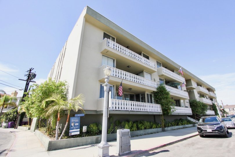 The sidewalk in front of Villa Di Napoli in Long Beach, California