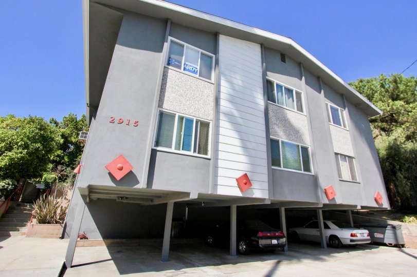 The red décor on the Ivanhoe building