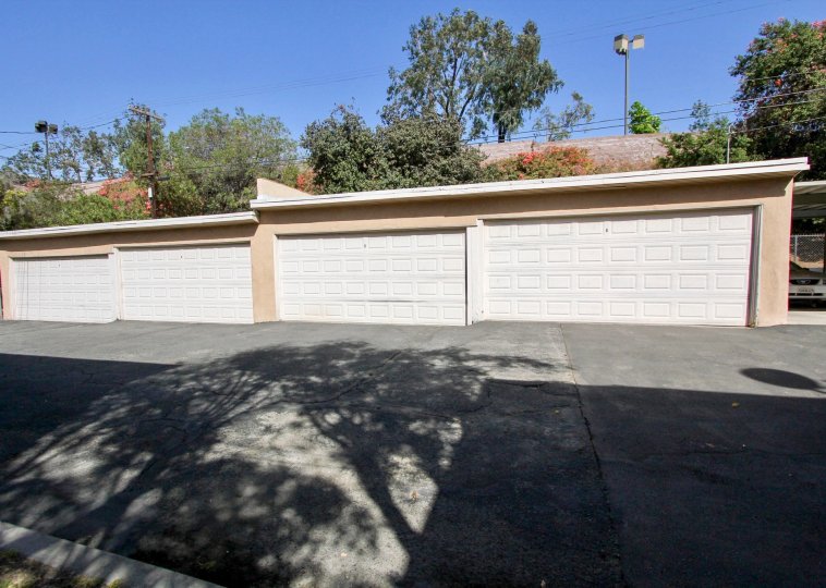 The garages at Perlita Gardens I
