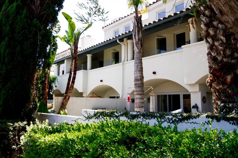 The arches seen in the Portico at Malibu building