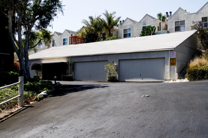 The parking for Zumirez View