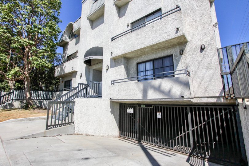 The garage for parking at 3780 Ocean View Ave in Mar Vista, California