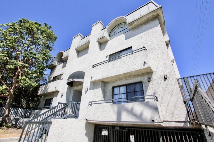 The balconies at 3780 Ocean View Ave