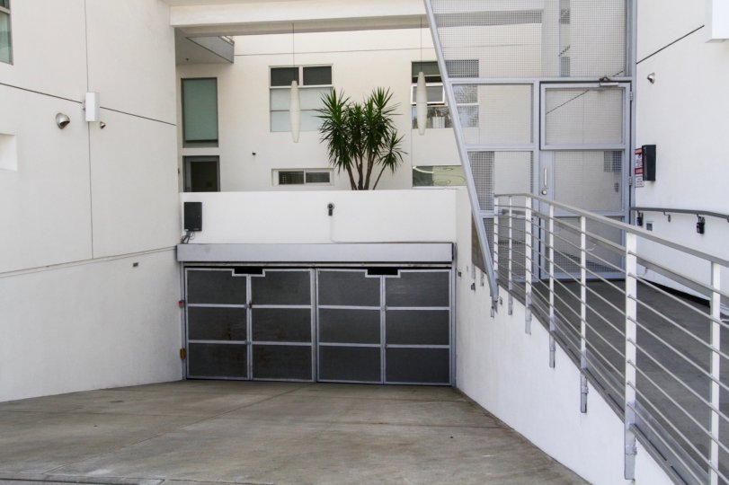 The parking at The Lofts On Beach Avenue in Marina Del Rey