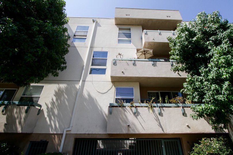 The balconies at 11225 Peach Grove St