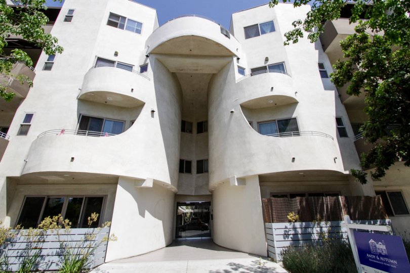 The entryway into Bakman Court in North Hollywood
