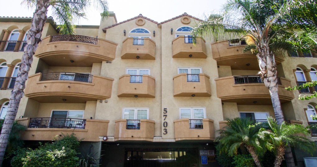The Laurel Palms building in North Hollywood