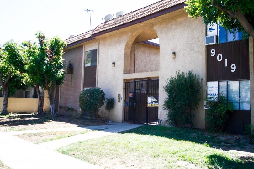 The sidewalk up to Cedros South Townhomes