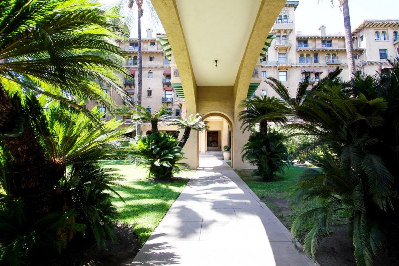 The walkway up to Castle Green