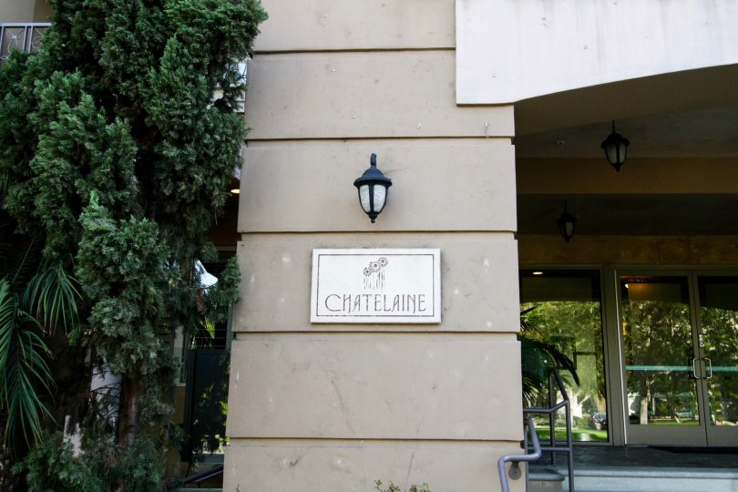 The welcoming sign into Chatelaine