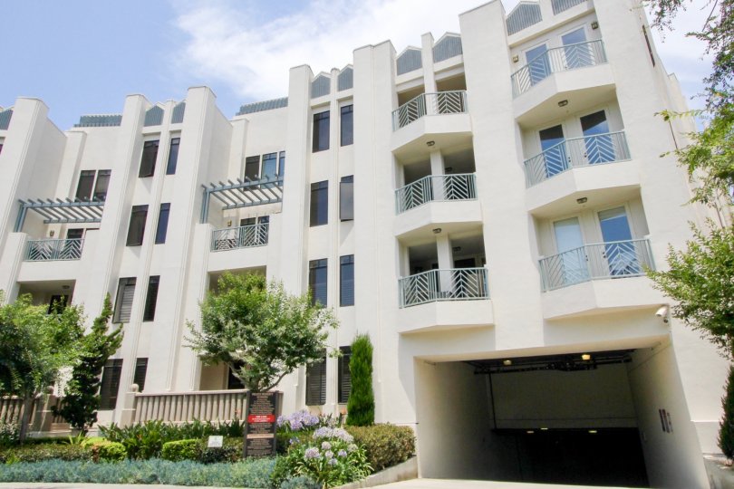 Feel heavenly peace with your family experiencing the truly extravagant @ The Metro.