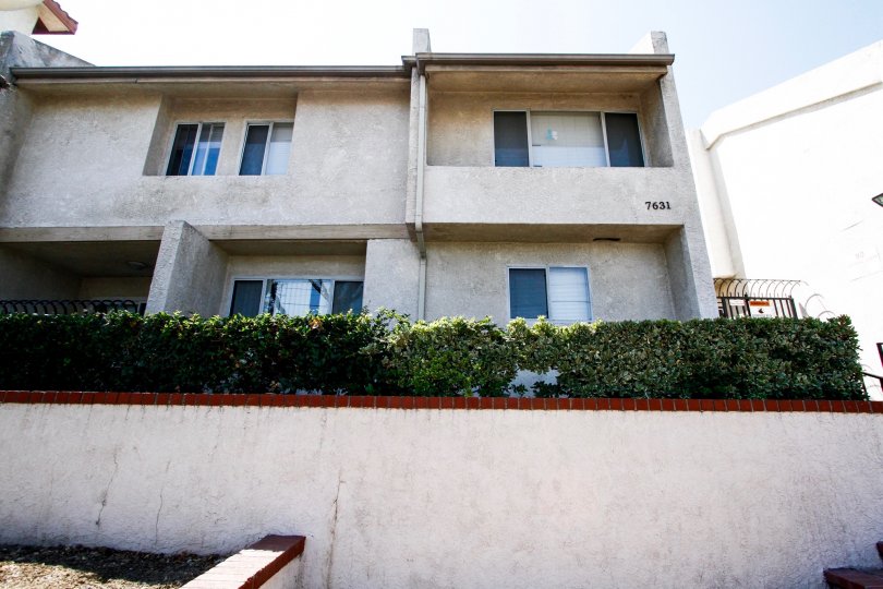 The address on the Park Reseda buildig
