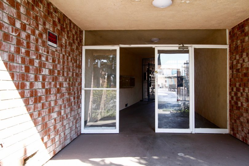 The entrance into the Royal Tampa