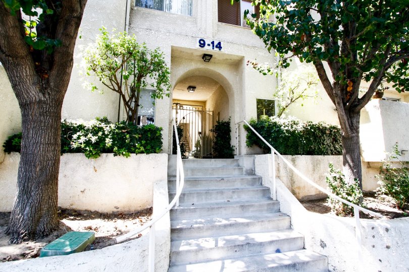 The entrance up to Southpointe Villas in Reseda California