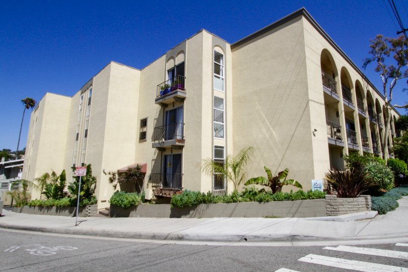 The building at 2311 4th Street