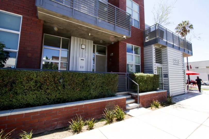 The landscaping at Broadway Lofts in Santa Monica