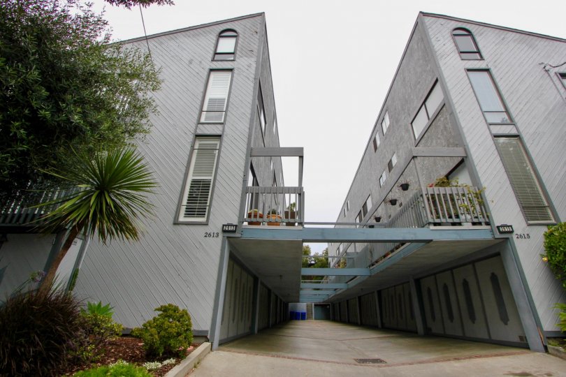 A cloudy day in the Ocean Park Plaza with modern shape.