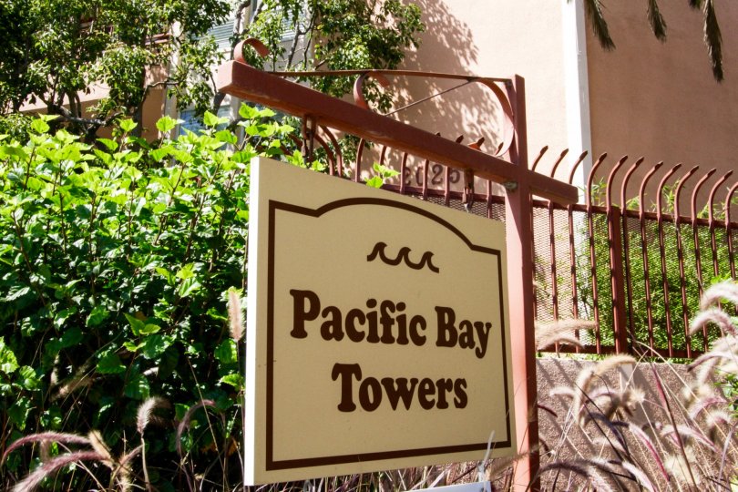 The sign welcoming you to the Pacific Bay Towers in Santa Monica