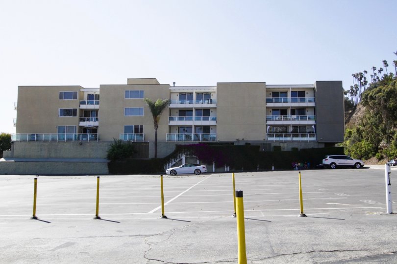 The lot for parking at the Sorrento Grill in Santa Monica