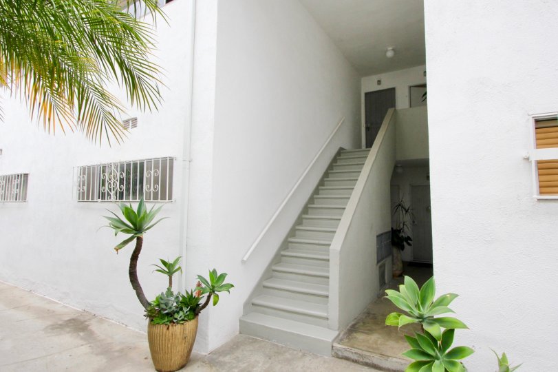 Clear view of one entrance to the Strand IV Community in Santa Monica California