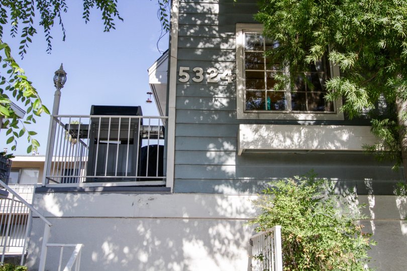 The address seen on the building at 5324 Kester Ave in Sherman Oaks