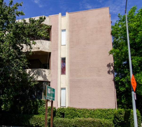 The Galleria Towers building in Sherman Oaks