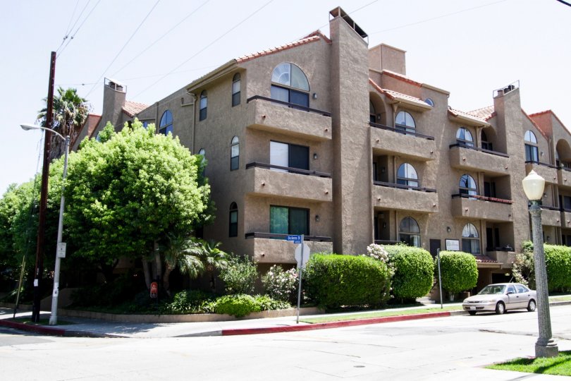 The La Ventana building in Sherman Oaks