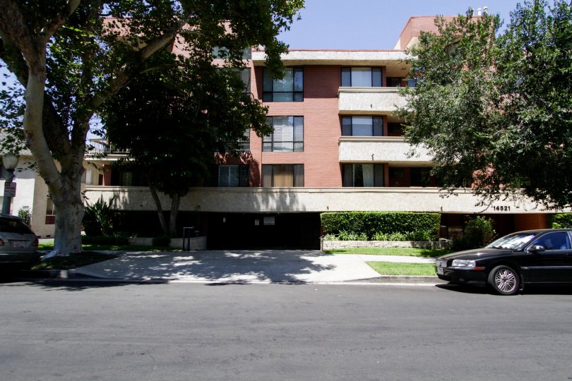 The Regency building in Sherman Oaks